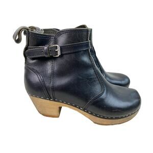 Toffel Swedish Hasbeens Women's 39 EU 8 US Black Bootie Ankle Strap Wooden Clogs
